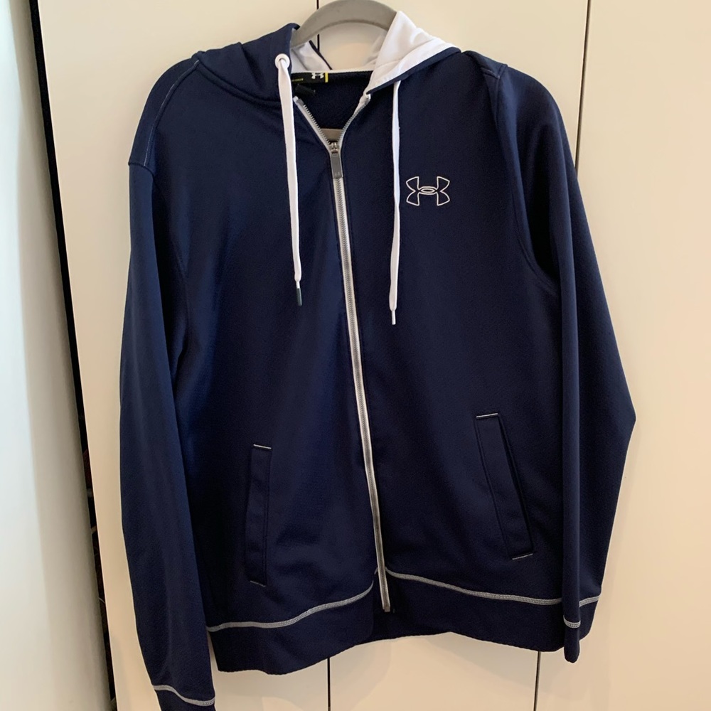 UNDER ARMOUR HOODIE